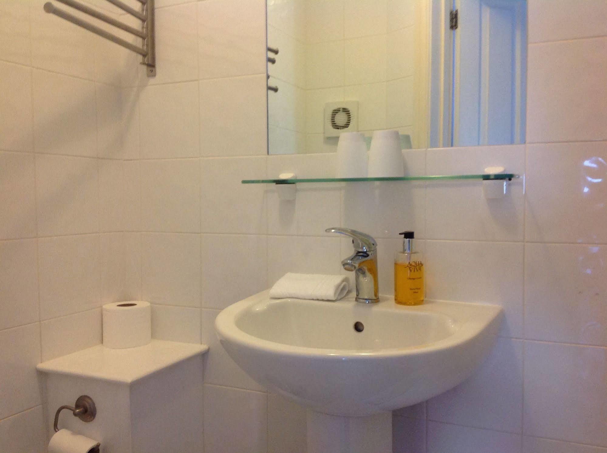 Woodbine City Rooms Exeter Eksteriør bilde